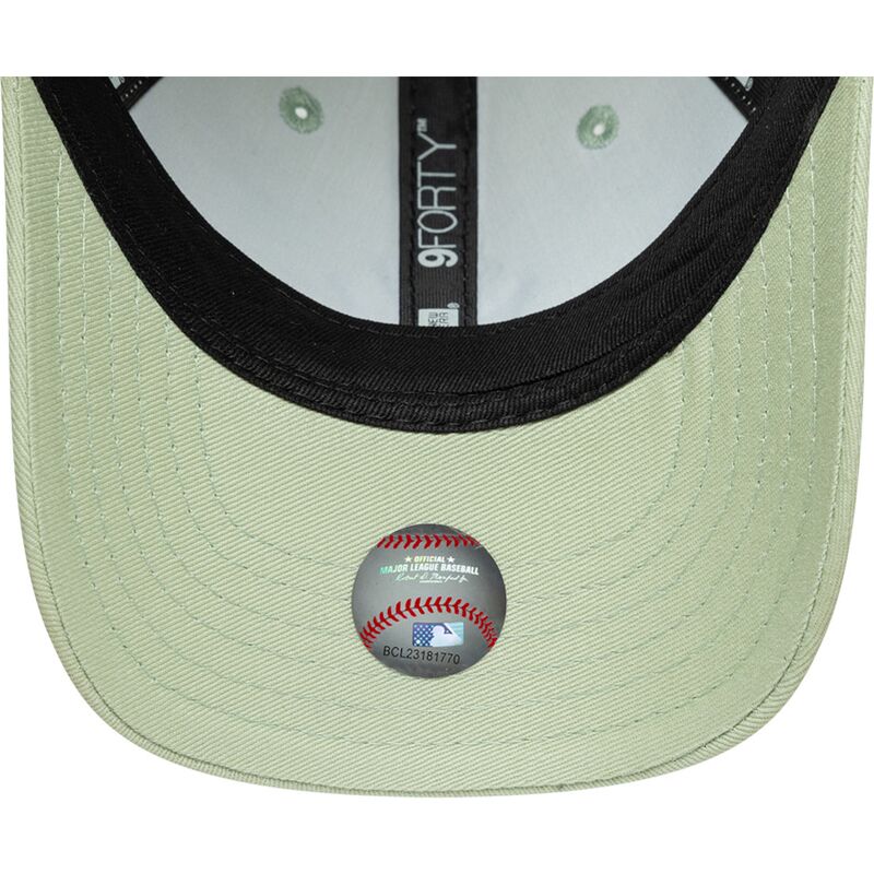 siltovka-zaoblena-zelena-nastavitelny-pre-deti-9forty-dino-icon-new-york-yankees-mlb-new-era