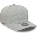 siltovka-zaoblena-siva-snapback-9seventy-stretch-snap-mesh-flawless-new-york-yankees-mlb-new-era