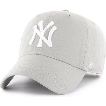 Šiltovka zaoblená sivá nastaviteľný Clean Up No Loop Label New York Yankees MLB 47 Brand
