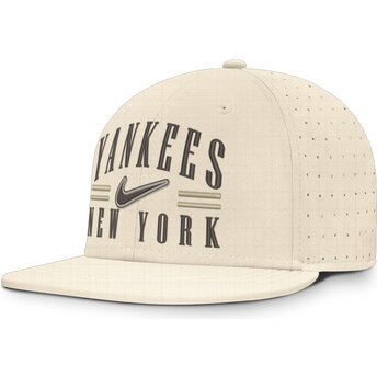 Šiltovka rovná béžová upravená Dri-Fit True Structured Aero Bill New York Yankees MLB Nike