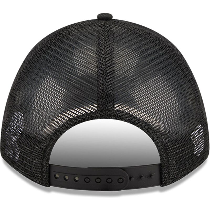 siltovka-zaoblena-cierna-snapback-9forty-m-crown-a-frame-pomp-chicago-bulls-nba-new-era siltovka-zaoblena-cierna-snapback-9forty-m-crown-a-frame-pomp-chicago-bulls-nba-new-era