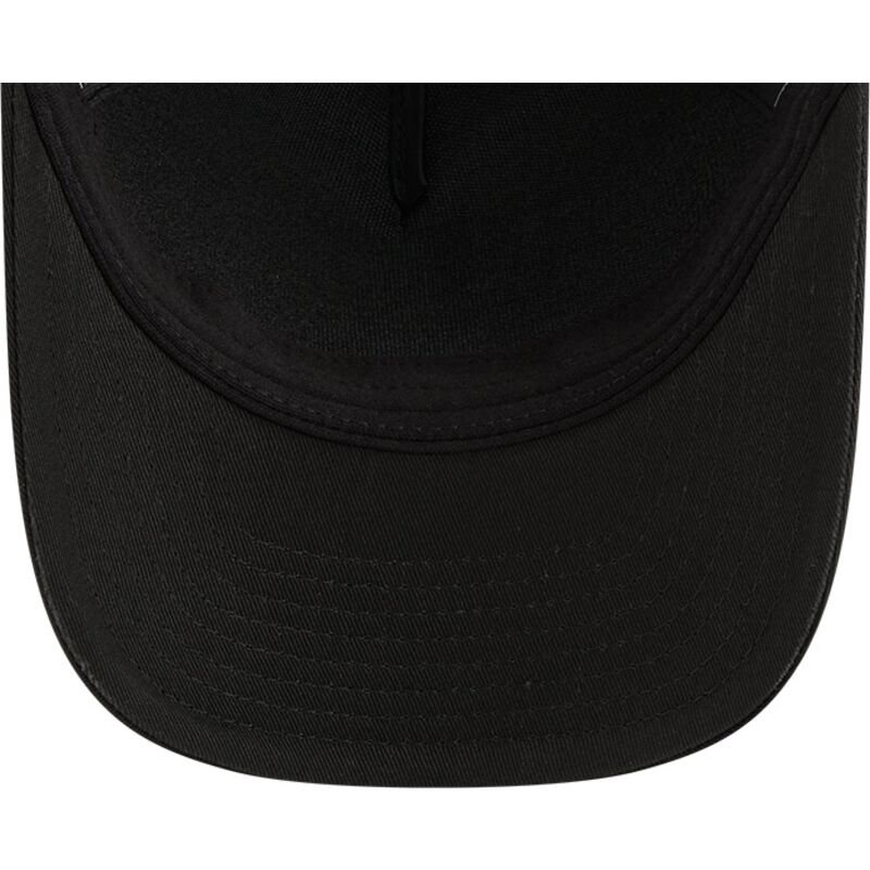 siltovka-zaoblena-cierna-snapback-9forty-m-crown-a-frame-pomp-chicago-bulls-nba-new-era siltovka-zaoblena-cierna-snapback-9forty-m-crown-a-frame-pomp-chicago-bulls-nba-new-era