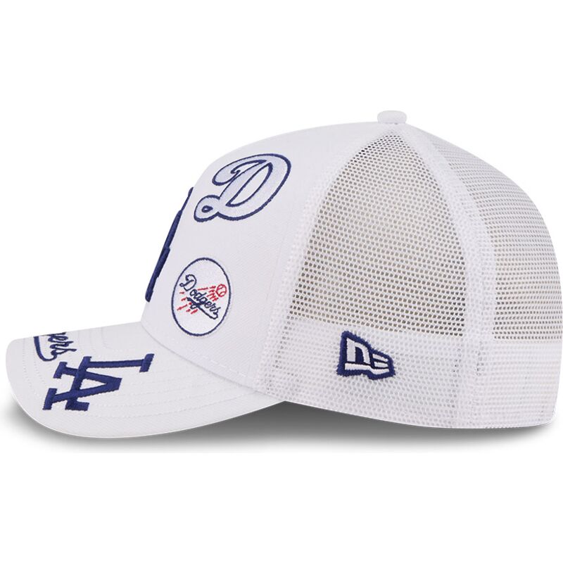 siltovka-zaoblena-biely-snapback-9forty-m-crown-a-frame-all-over-los-angeles-dodgers-mlb-new-era