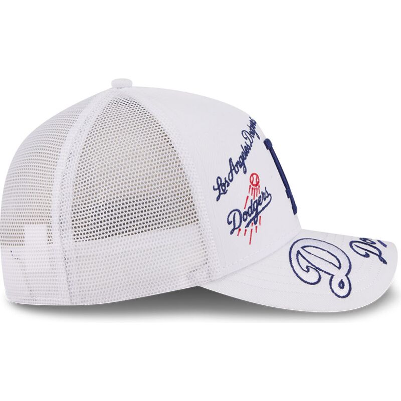siltovka-zaoblena-biely-snapback-9forty-m-crown-a-frame-all-over-los-angeles-dodgers-mlb-new-era
