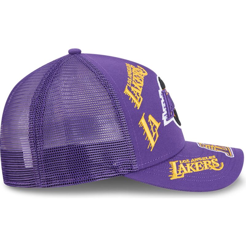 siltovka-zaoblena-fialova-snapback-9forty-m-crown-a-frame-all-over-los-angeles-lakers-nba-new-era