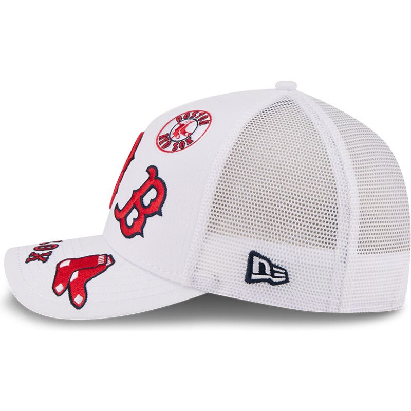 siltovka-zaoblena-biely-snapback-9forty-m-crown-a-frame-all-over-boston-red-sox-mlb-new-era