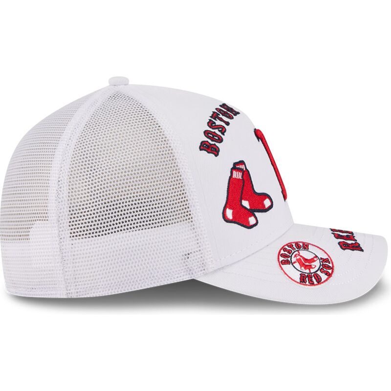siltovka-zaoblena-biely-snapback-9forty-m-crown-a-frame-all-over-boston-red-sox-mlb-new-era