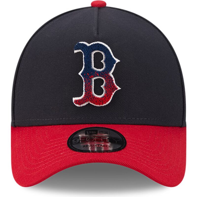siltovka-zaoblena-tmavomodra-snapback-9forty-a-frame-na-lifestyle-f1-boston-red-sox-mlb-new-era