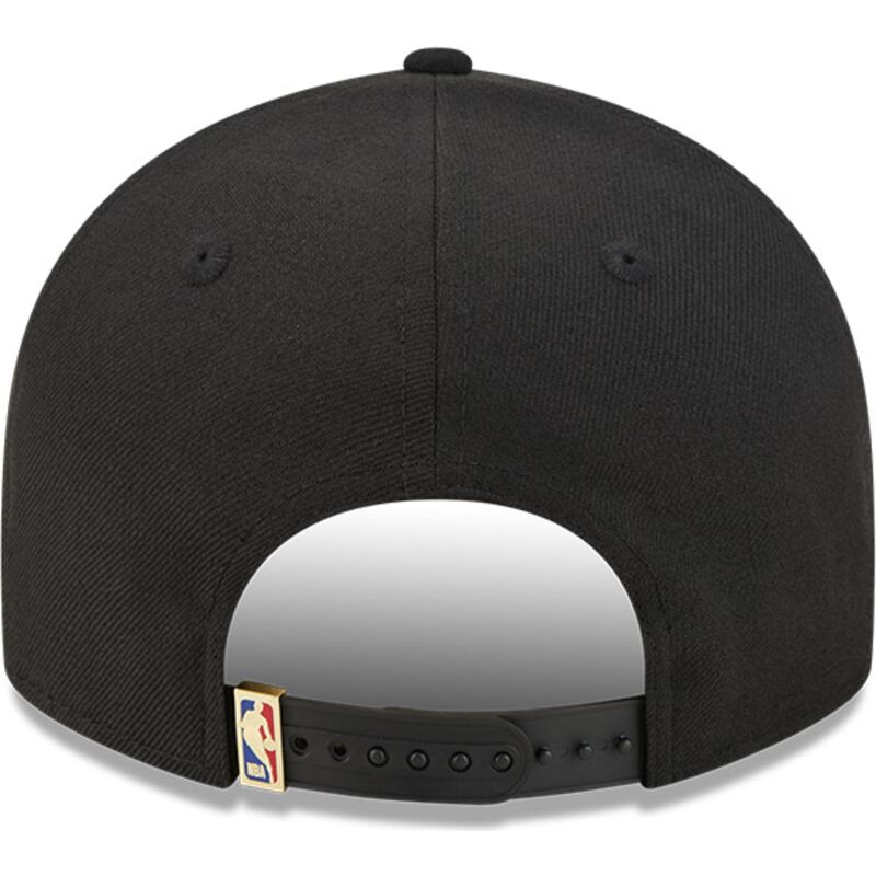 siltovka-zaoblena-cierna-snapback-9fifty-na-lifestyle-f1-nba-new-era