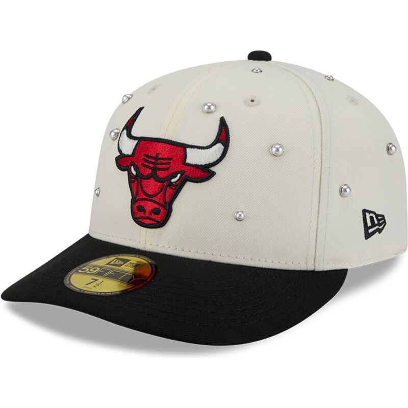 siltovka-zaoblena-bezova-upravena-59fifty-beads-na-lifestyle-f1-chicago-bulls-nba-new-era