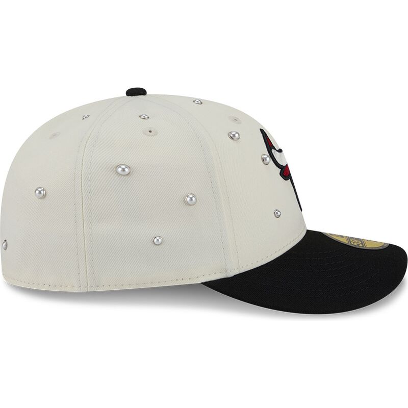 siltovka-zaoblena-bezova-upravena-59fifty-beads-na-lifestyle-f1-chicago-bulls-nba-new-era