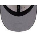 siltovka-zaoblena-bezova-upravena-59fifty-beads-na-lifestyle-f1-chicago-white-sox-mlb-new-era