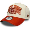 siltovka-zaoblena-bezova-snapback-e-frame-wordmark-suede-new-york-yankees-mlb-new-era