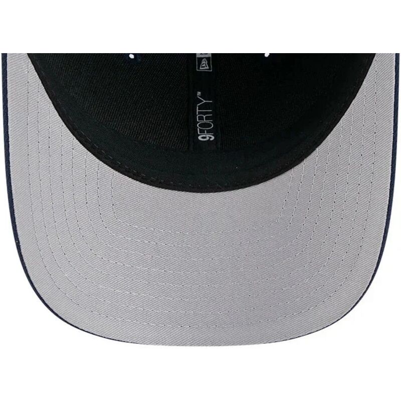 siltovka-zaoblena-tmavomodra-snapback-9forty-m-crown-team-tennessee-titans-nfl-new-era