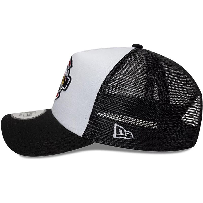 siltovka-zaoblena-cierna-snapback-a-frame-location-icon-pigs-eye-garage-new-era