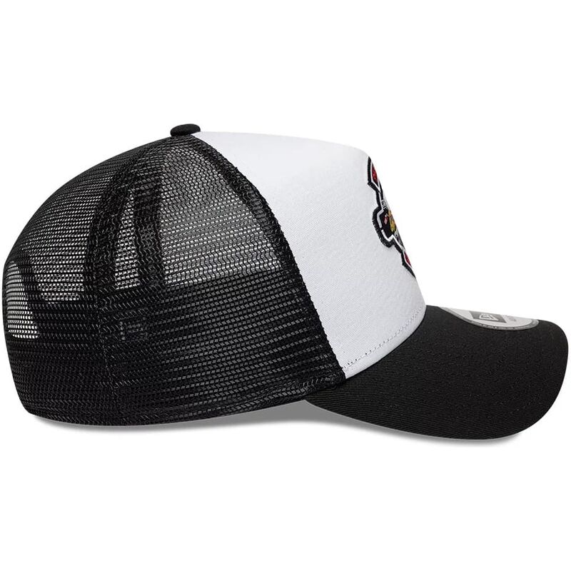 siltovka-zaoblena-cierna-snapback-a-frame-location-icon-pigs-eye-garage-new-era