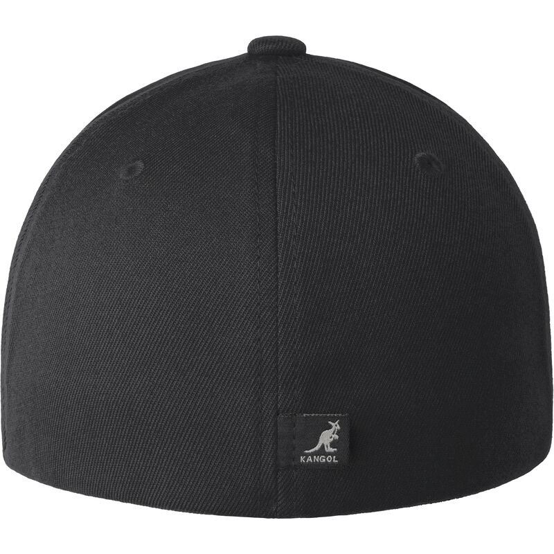 siltovka-zaoblena-cierna-upravena-wool-flexfit-baseball-beluga-black-kangol siltovka-zaoblena-cierna-upravena-wool-flexfit-baseball-beluga-black-kangol