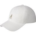 siltovka-zaoblena-biely-nastavitelny-washed-baseball-white-kangol