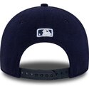siltovka-zaoblena-tmavomodra-snapback-9forty-m-crown-fleece-new-york-yankees-mlb-new-era