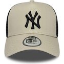 siltovka-zaoblena-bezova-snapback-a-frame-league-essential-new-york-yankees-mlb-new-era