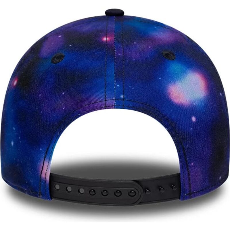 siltovka-zaoblena-viacfarebna-snapback-pre-deti-9forty-all-over-print-space-new-york-yankees-mlb-new-era