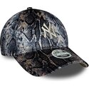siltovka-zaoblena-viacfarebna-nastavitelny-9forty-snake-print-new-york-yankees-mlb-new-era