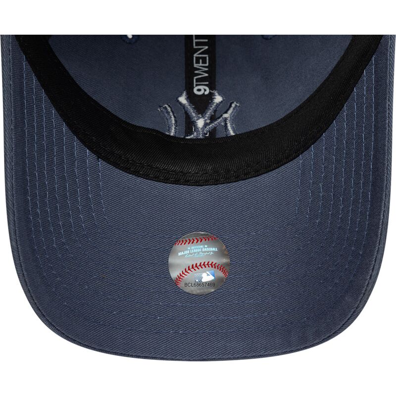 siltovka-zaoblena-modra-nastavitelny-9twenty-washed-midi-new-york-yankees-mlb-new-era siltovka-zaoblena-modra-nastavitelny-9twenty-washed-midi-new-york-yankees-mlb-new-era