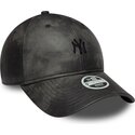 siltovka-zaoblena-cierna-nastavitelny-9twenty-washed-pu-new-york-yankees-mlb-new-era
