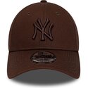 siltovka-zaoblena-hneda-nastavitelny-9forty-league-essential-new-york-yankees-mlb-new-era