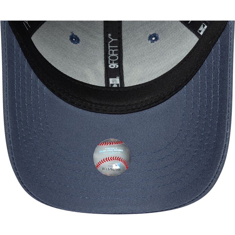 siltovka-zaoblena-modra-nastavitelny-pre-deti-9forty-league-essential-new-york-yankees-mlb-new-era siltovka-zaoblena-modra-nastavitelny-pre-deti-9forty-league-essential-new-york-yankees-mlb-new-era
