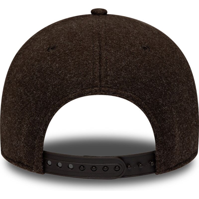 siltovka-zaoblena-hneda-snapback-9forty-winter-new-york-yankees-mlb-new-era siltovka-zaoblena-hneda-snapback-9forty-winter-new-york-yankees-mlb-new-era