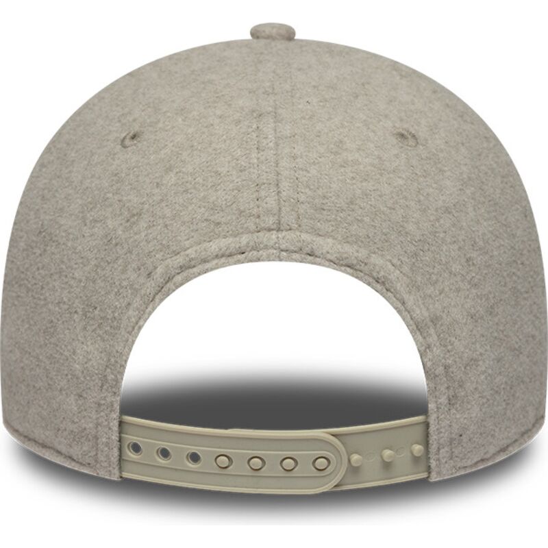 siltovka-zaoblena-bezova-snapback-9forty-winter-los-angeles-dodgers-mlb-new-era