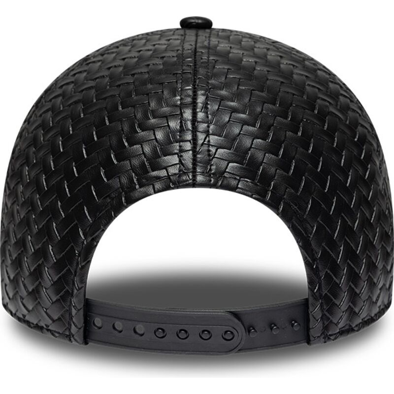 siltovka-zaoblena-cierna-snapback-9forty-pu-weave-new-york-yankees-mlb-new-era