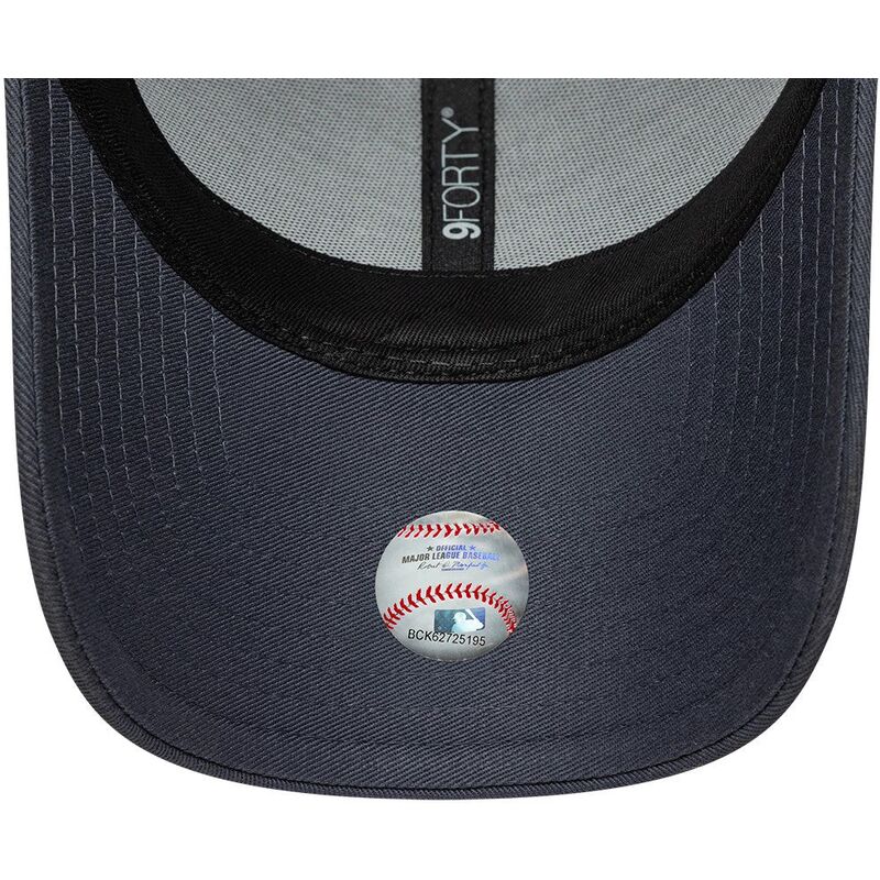 siltovka-zaoblena-siva-nastavitelny-9forty-outline-camo-los-angeles-dodgers-mlb-new-era siltovka-zaoblena-siva-nastavitelny-9forty-outline-camo-los-angeles-dodgers-mlb-new-era
