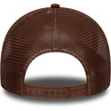 siltovka-zaoblena-hneda-snapback-e-frame-outline-new-york-yankees-mlb-new-era