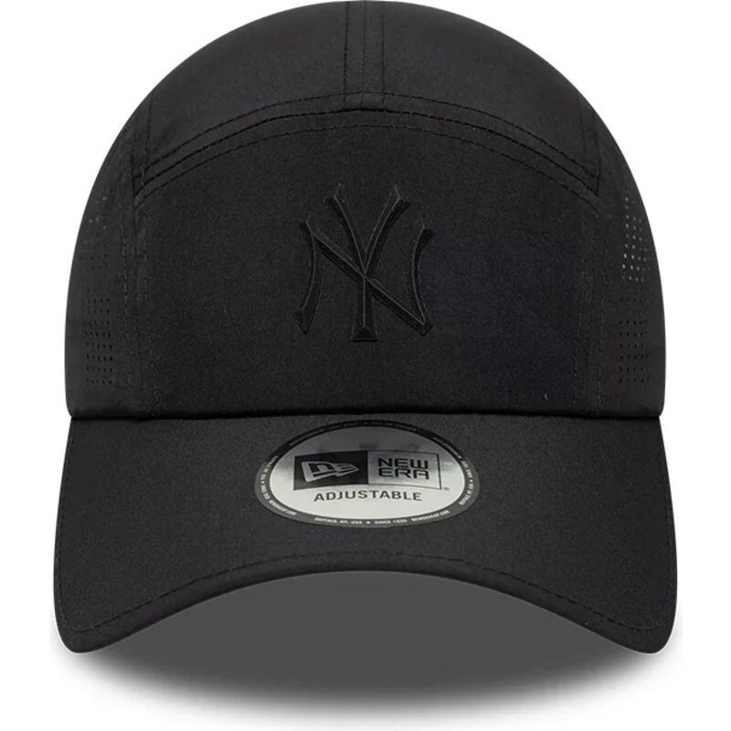 siltovka-zaoblena-cierna-snapback-runner-tech-midi-new-york-yankees-mlb-new-era