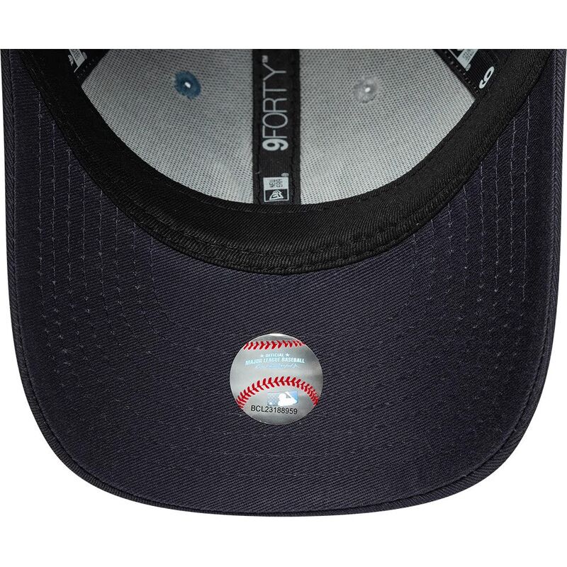 siltovka-zaoblena-viacfarebna-nastavitelny-pre-deti-9forty-colourblock-new-york-yankees-mlb-new-era