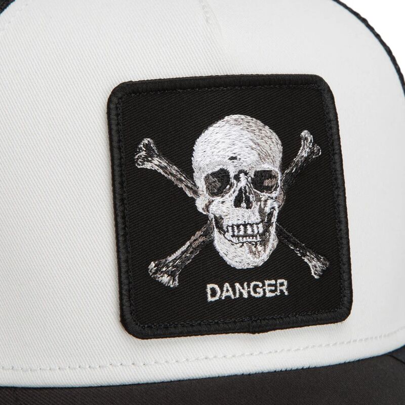 siltovka-zaoblena-cierna-snapback-danger-skull-and-crossbones-original-recipe-the-farm-goorin-bros