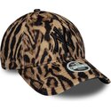 siltovka-zaoblena-leopardi-nastavitelny-9forty-ocelot-print-new-york-yankees-mlb-new-era