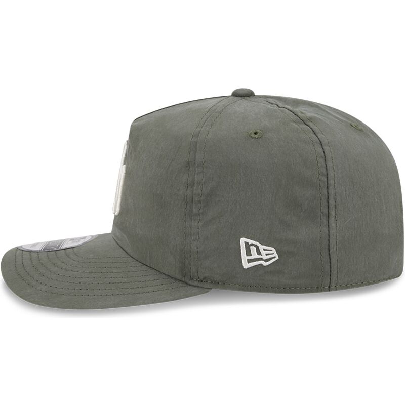 siltovka-zaoblena-zelena-snapback-19twenty-precurved-new-york-yankees-mlb-new-era