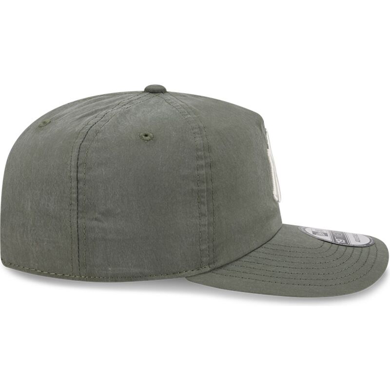 siltovka-zaoblena-zelena-snapback-19twenty-precurved-new-york-yankees-mlb-new-era
