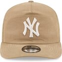 siltovka-zaoblena-bezova-snapback-19twenty-precurved-new-york-yankees-mlb-new-era