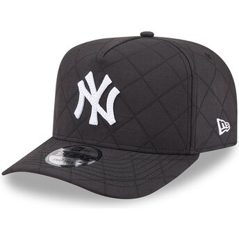 Šiltovka zaoblená čierna snapback 9FIFTY A Frame Precurved Checkered New York Yankees MLB New Era