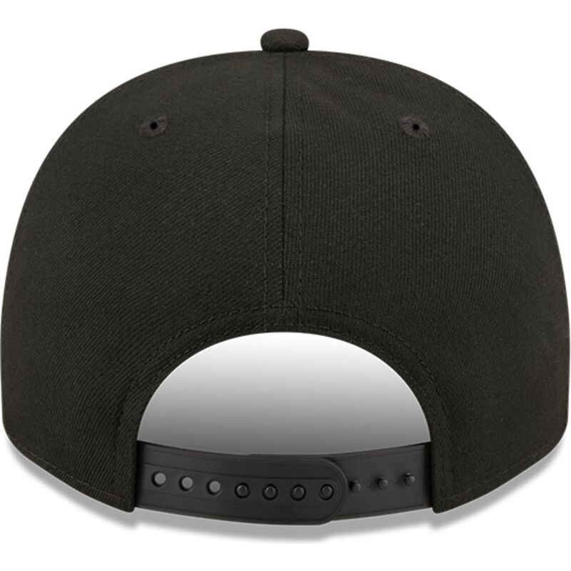 siltovka-zaoblena-cierna-snapback-9fifty-a-frame-precurved-skyline-chicago-bulls-nba-new-era