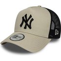 siltovka-zaoblena-bezova-snapback-a-frame-league-essential-new-york-yankees-mlb-new-era