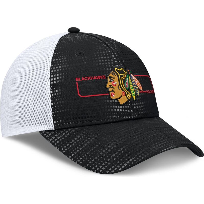 siltovka-zaoblena-cierna-snapback-structured-meshback-chicago-blackhawks-nhl-fanatics