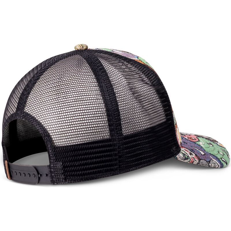 siltovka-zaoblena-viacfarebna-snapback-hft-cap-sofa-aliens-djinns