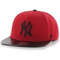 siltovka-rovna-cervena-snapback-brillante-new-york-yankees-mlb-47-brand