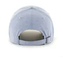 blaue-kappe-mit-gebogenem-schirm-und-kleinem-mlb-new-york-yankees-logo-von-47-brand