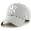 siltovky-zaoblena-siva-nastavitelny-pasik-new-york-yankees-mlb-47-brand